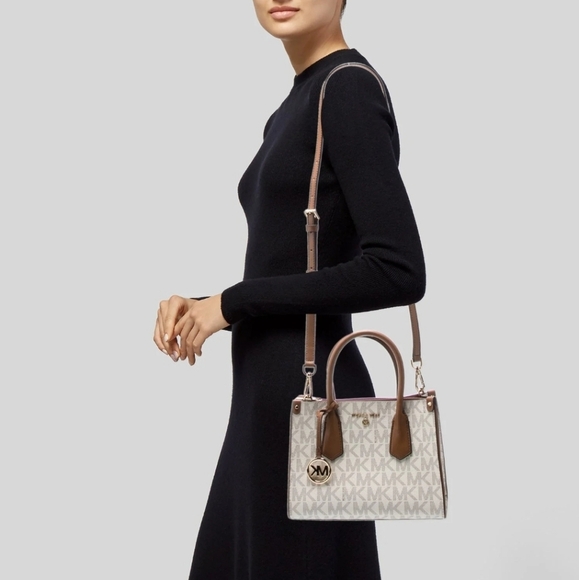 Michael Kors Brown and Cream Signature Satchel - Picture 2 of 15